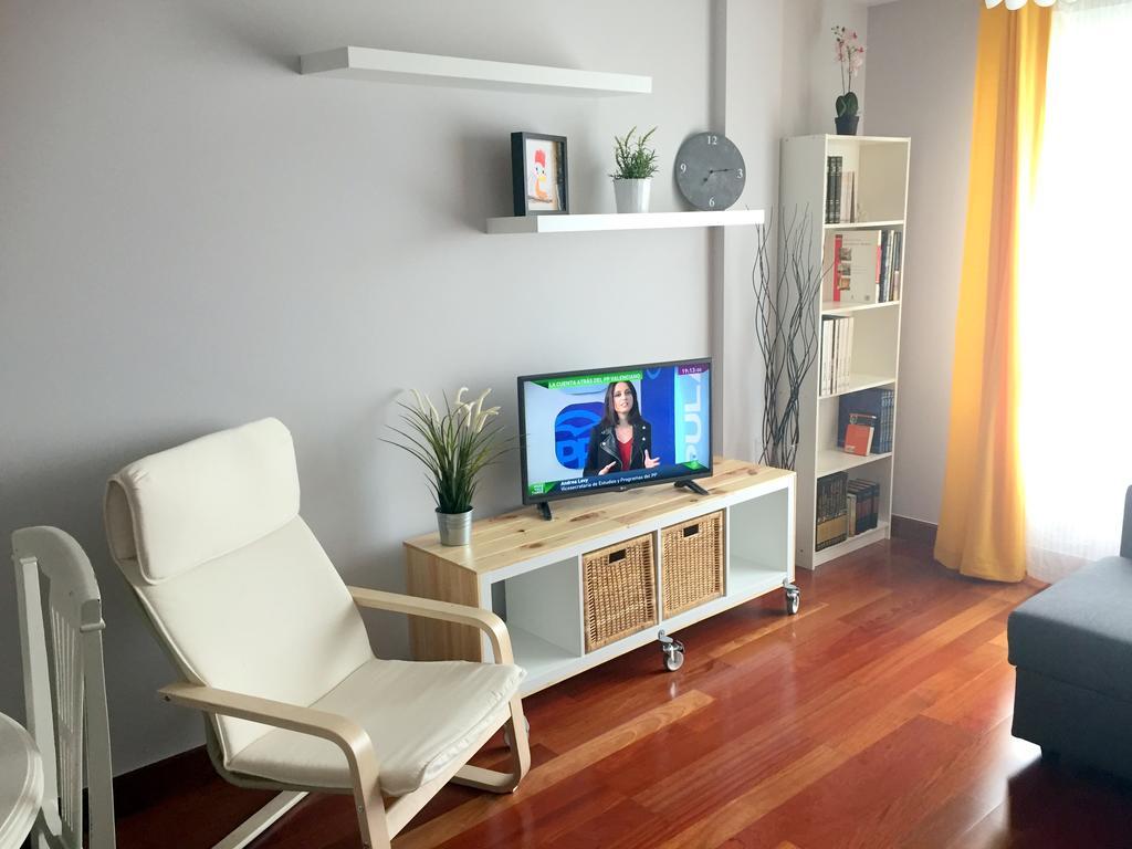Apartamento Playa Poniente Gijón Buitenkant foto